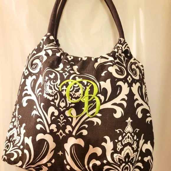 Buckhead Betties brown and white floral tote, with initial B for Beautiful! - Picture 1 of 10